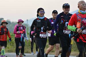 BIB: 2282, 2753
                            <button type="button" onclick="openModal(6880606)" class="btn btn-primary btn-sm float-right btn-popup" data-toggle="modal" data-target=".modal-high-quality">
                        <i class="fas fa-shopping-cart"></i> Add to Cart
                    </button>
                                            <button type="button" onclick="isThisMe(6880606, true)" class="btn btn-success btn-sm float-right btn-popup btn-isme hidden" data-toggle="tooltip" data-placement="bottom" title="นี่คือรูปของคุณใช่ไหม คลิกที่นี่เพื่อเอาเข้าอัลบั้ม">
                        <i class="fas fa-plus"></i> Add to album
                    </button>
                    <button type="button" onclick="isThisMe(6880606, false)" class="btn btn-warning btn-sm float-right btn-popup btn-isnotme hidden">
                        <i class="fas fa-ban"></i> Remove from album
                    </button>